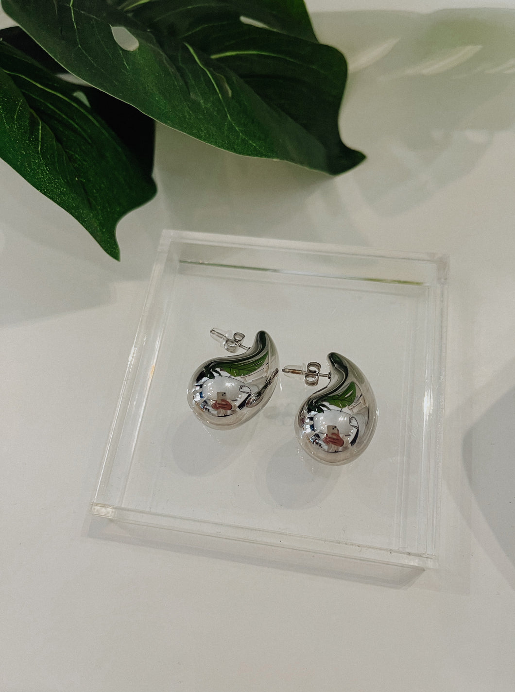 The “Blair” Waterdrop Earrings