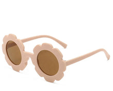 Load image into Gallery viewer, “Daisy” Retro Flower Sunglasses
