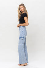 Load image into Gallery viewer, Flying Monkey - Alyssa 90’s Cargo Jeans

