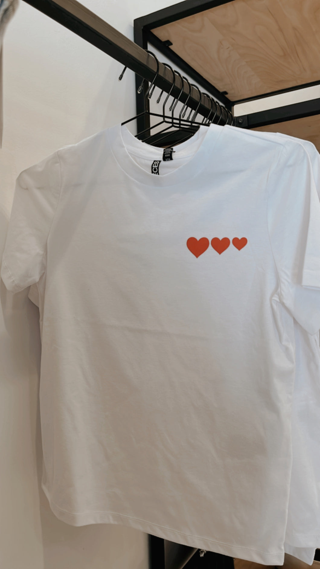 Pieces Clothing - Love Tee