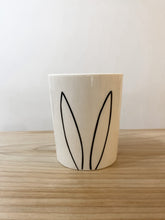 Load image into Gallery viewer, Bunny Ear Pot
